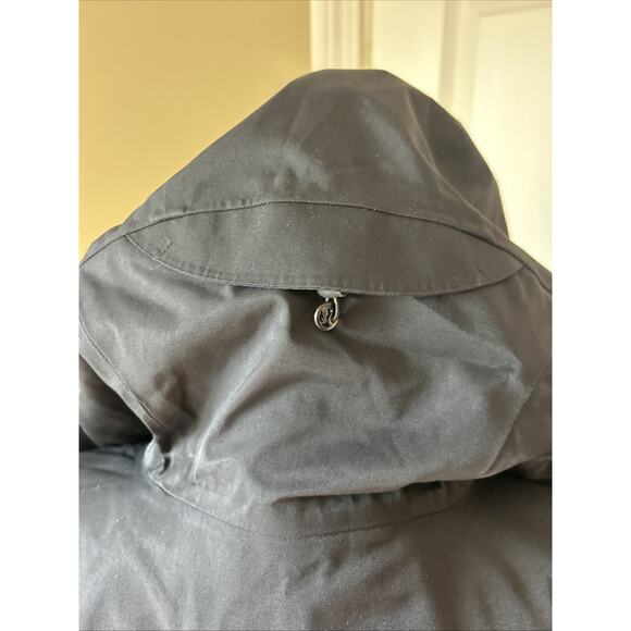 Lululemon Black full zip hood Vented Jacket Black zip pockets hi low hem sz 6 Ne - Picture 15 of 16